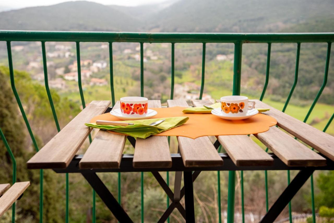 Villa Relax Nell' Antico Borgo Casperia Exterior foto